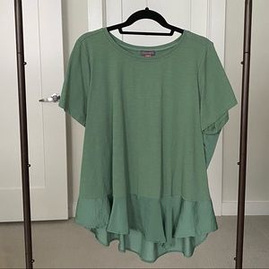 Vince Camuto green short sleeve blouse